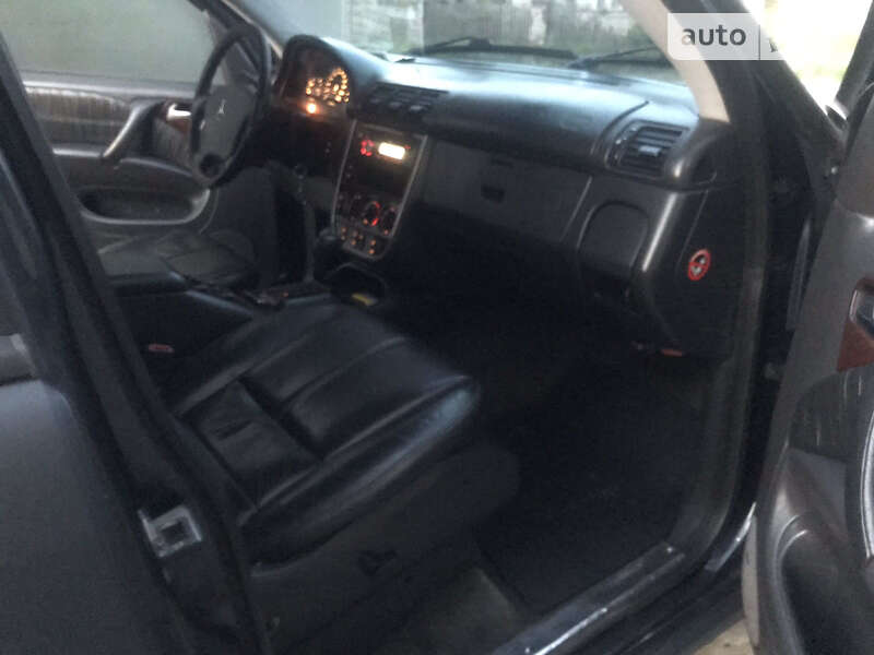 Позашляховик / Кросовер Mercedes-Benz M-Class 2001 в Бродах