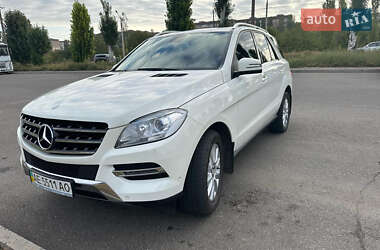 Внедорожник / Кроссовер Mercedes-Benz M-Class 2013 в Кривом Роге