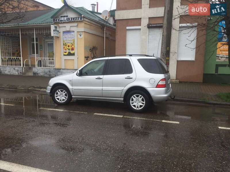 Внедорожник / Кроссовер Mercedes-Benz M-Class 2000 в Белой Церкви