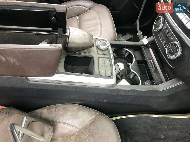 Позашляховик / Кросовер Mercedes-Benz M-Class 2013 в Запоріжжі фото 4 Позашляховик / Кросовер Mercedes-Benz M-Class 2013 в Запоріжжі