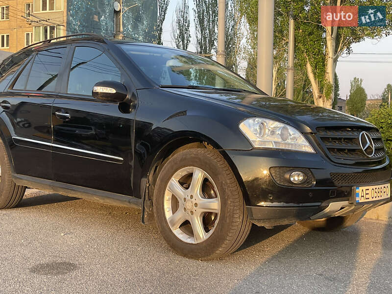 Внедорожник / Кроссовер Mercedes-Benz M-Class 2008 в Днепре