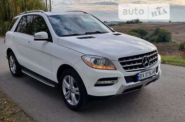 Позашляховик / Кросовер Mercedes-Benz M-Class 2014 в Хмельницькому