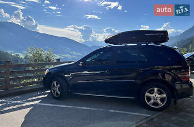 Внедорожник / Кроссовер Mercedes-Benz M-Class 2008 в 