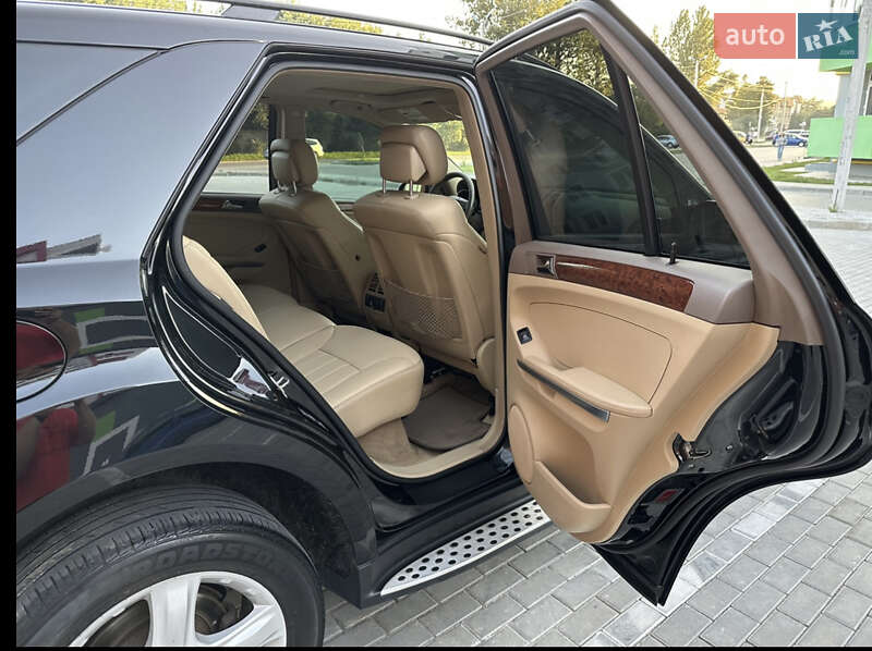 Внедорожник / Кроссовер Mercedes-Benz M-Class 2008 в Киеве
