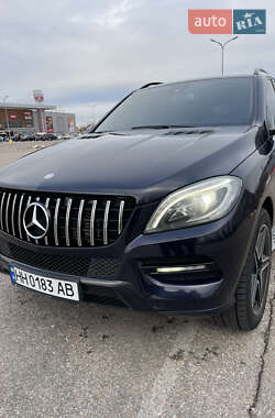 Позашляховик / Кросовер Mercedes-Benz M-Class 2013 в Одесі