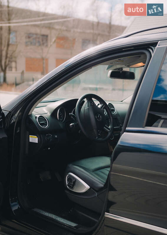 Внедорожник / Кроссовер Mercedes-Benz M-Class 2008 в Тростянце