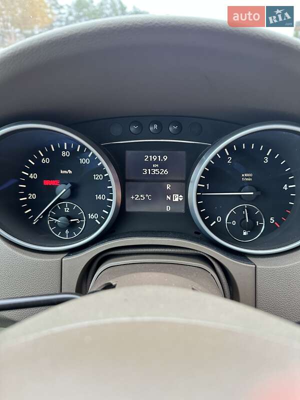 Внедорожник / Кроссовер Mercedes-Benz M-Class 2011 в Тернополе