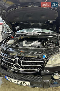 Внедорожник / Кроссовер Mercedes-Benz M-Class 2007 в 
