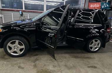Внедорожник / Кроссовер Mercedes-Benz M-Class 2007 в 