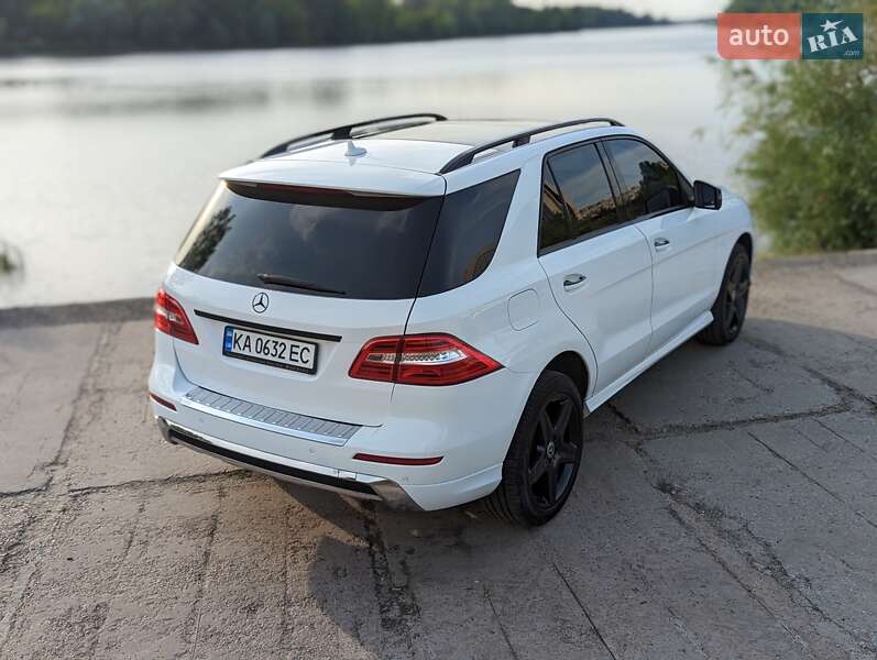 Внедорожник / Кроссовер Mercedes-Benz M-Class 2014 в Киеве