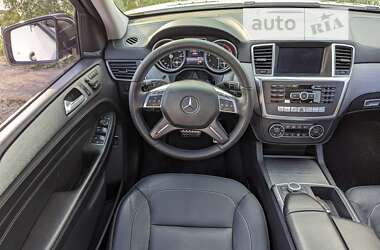 Внедорожник / Кроссовер Mercedes-Benz M-Class 2014 в Киеве