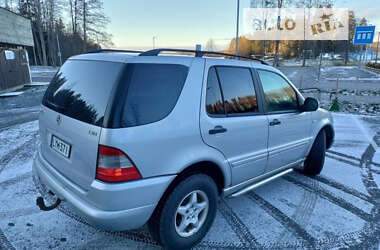 Позашляховик / Кросовер Mercedes-Benz M-Class 2000 в Яготині