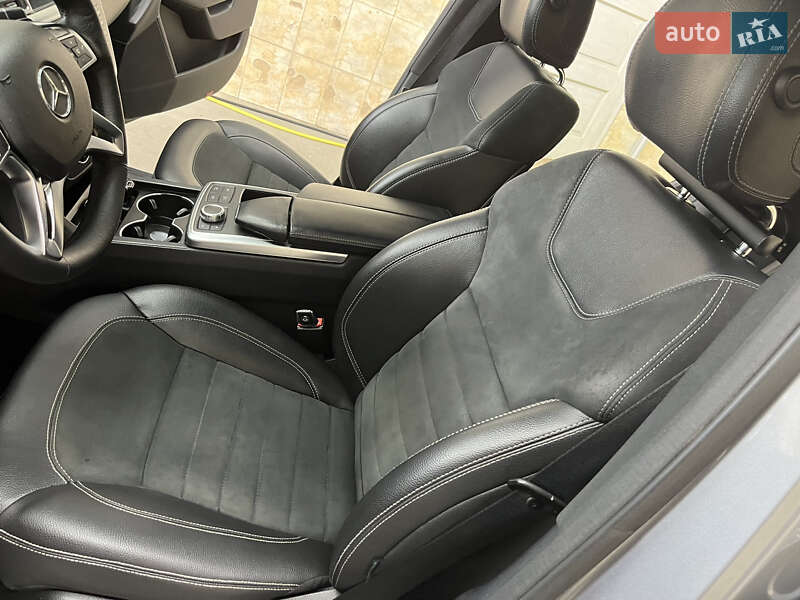 Внедорожник / Кроссовер Mercedes-Benz M-Class 2012 в Иршаве
