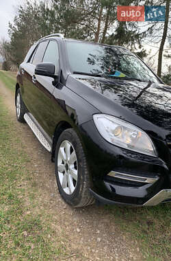 Внедорожник / Кроссовер Mercedes-Benz M-Class 2012 в 