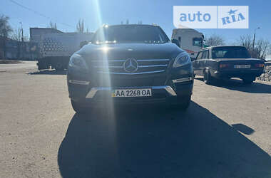 Позашляховик / Кросовер Mercedes-Benz M-Class 2013 в Кременчуці