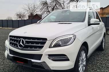 Внедорожник / Кроссовер Mercedes-Benz M-Class 2014 в Луцке