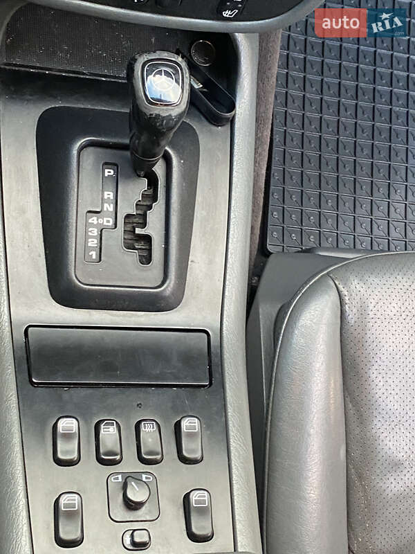 Позашляховик / Кросовер Mercedes-Benz M-Class 1999 в Луцьку фото 17 Позашляховик / Кросовер Mercedes-Benz M-Class 1999 в Луцьку