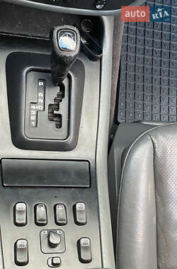 Внедорожник / Кроссовер Mercedes-Benz M-Class 1999 в 