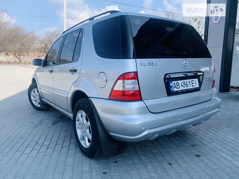 Внедорожник / Кроссовер Mercedes-Benz M-Class 2004 в Ильинцах