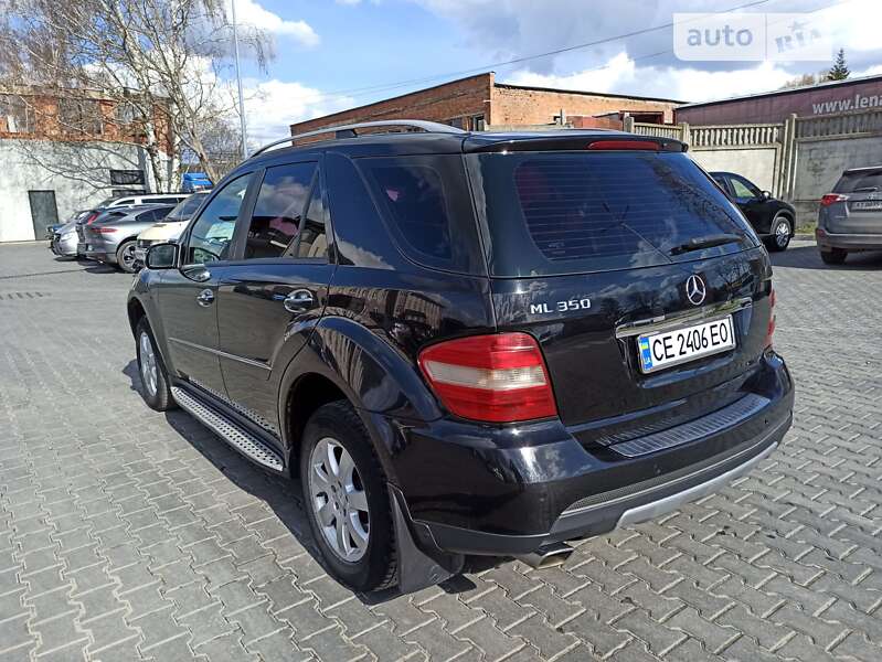 Позашляховик / Кросовер Mercedes-Benz M-Class 2006 в Чернівцях