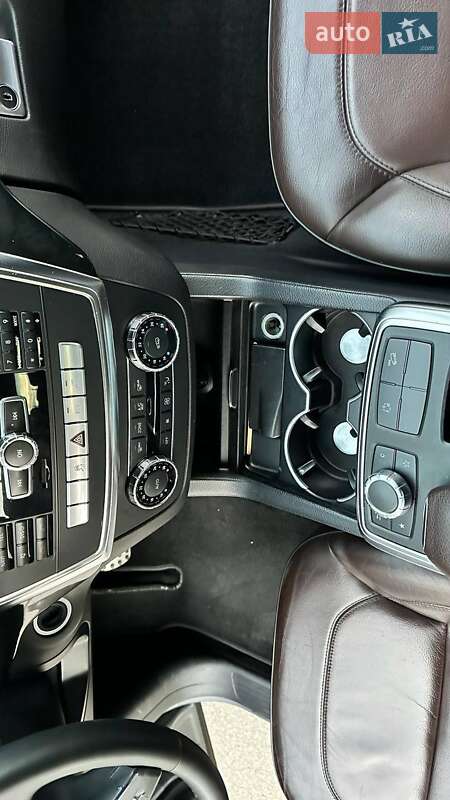 Внедорожник / Кроссовер Mercedes-Benz M-Class 2012 в Киеве