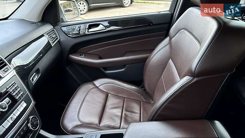 Внедорожник / Кроссовер Mercedes-Benz M-Class 2012 в Киеве