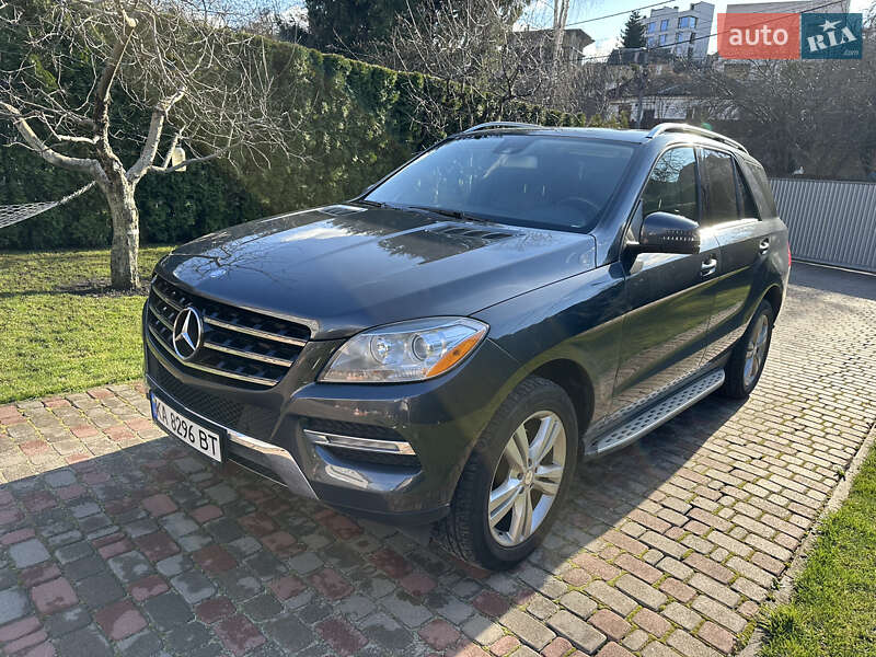 Внедорожник / Кроссовер Mercedes-Benz M-Class 2013 в Киеве