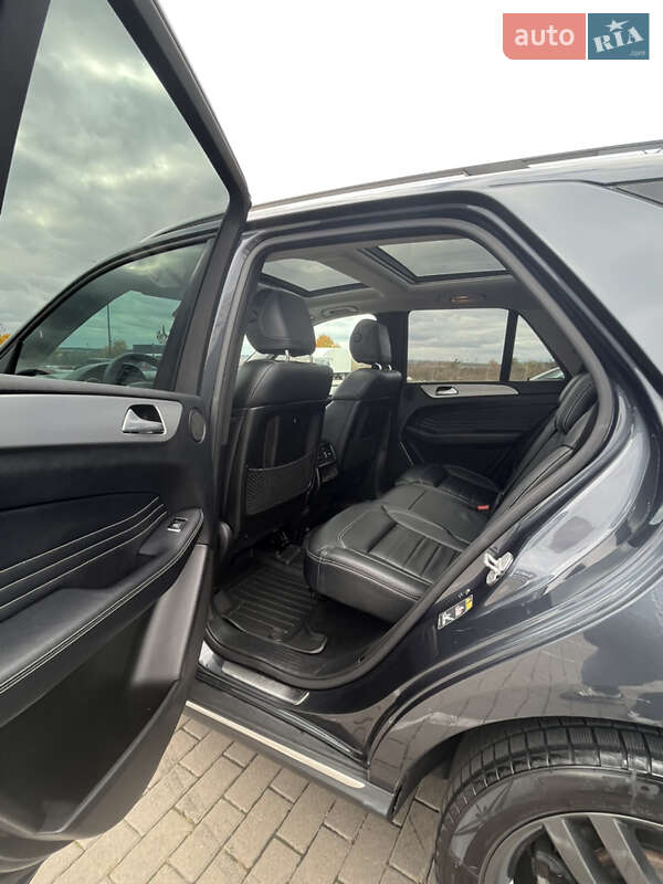 Внедорожник / Кроссовер Mercedes-Benz M-Class 2012 в Виннице
