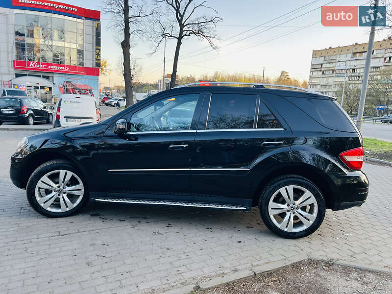Внедорожник / Кроссовер Mercedes-Benz M-Class 2010 в Киеве фото 13 Внедорожник / Кроссовер Mercedes-Benz M-Class 2010 в Киеве
