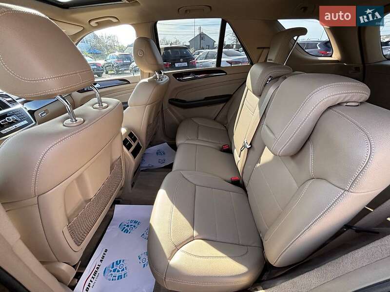 Позашляховик / Кросовер Mercedes-Benz M-Class 2014 в Львові
