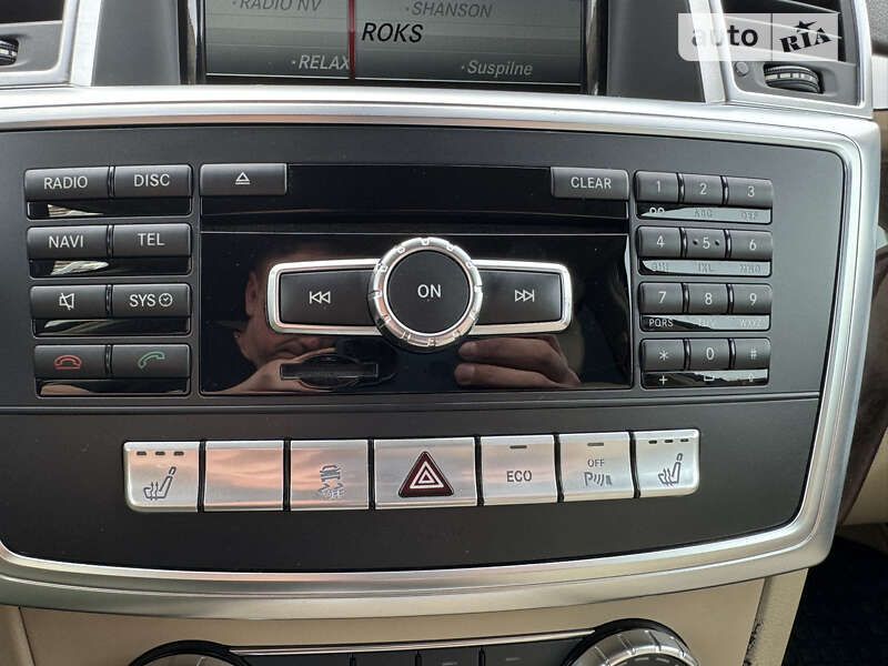 Внедорожник / Кроссовер Mercedes-Benz M-Class 2012 в Киеве