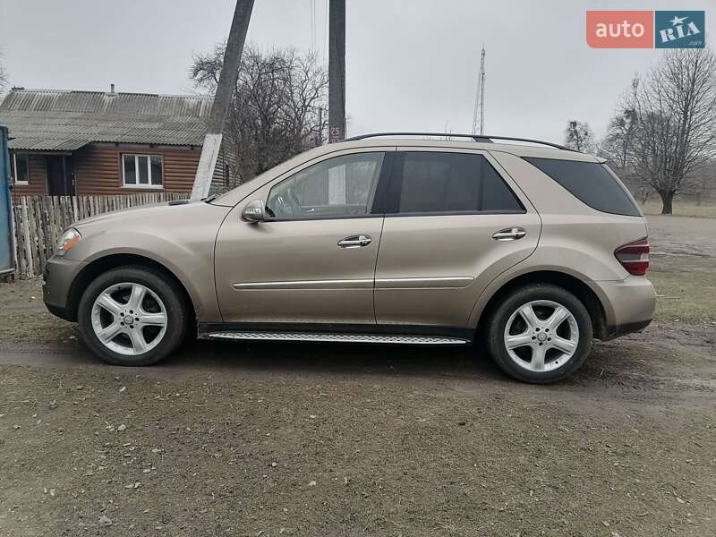 Mercedes-Benz M-Class 2007