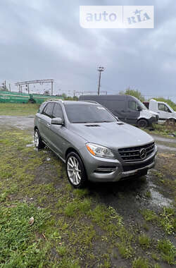 Внедорожник / Кроссовер Mercedes-Benz M-Class 2012 в Дубно