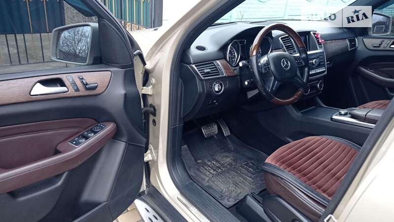 Позашляховик / Кросовер Mercedes-Benz M-Class 2013 в Подільську