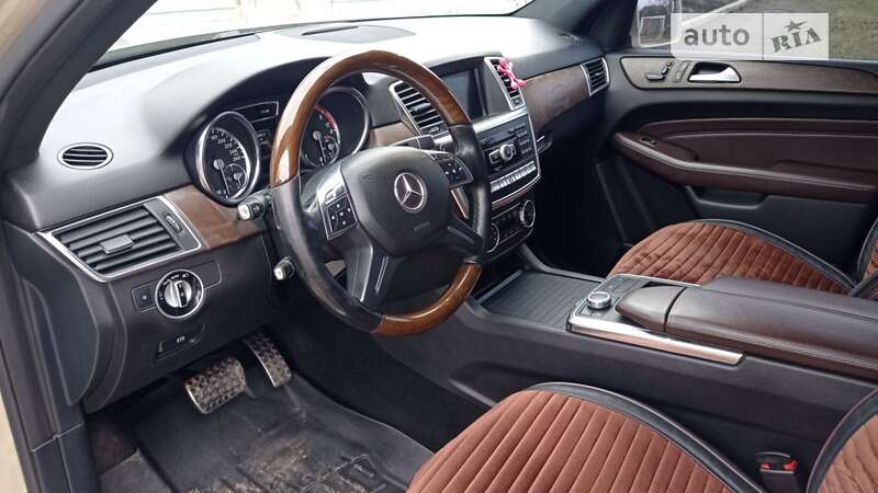 Позашляховик / Кросовер Mercedes-Benz M-Class 2013 в Подільську