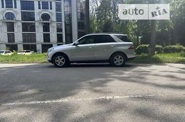 Внедорожник / Кроссовер Mercedes-Benz M-Class 2013 в Черновцах