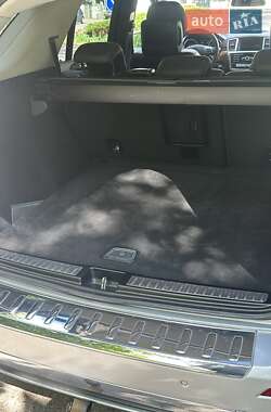 Внедорожник / Кроссовер Mercedes-Benz M-Class 2013 в 