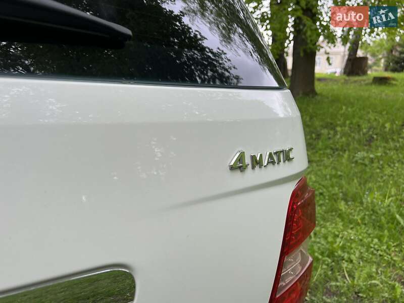 Внедорожник / Кроссовер Mercedes-Benz M-Class 2011 в Кременце