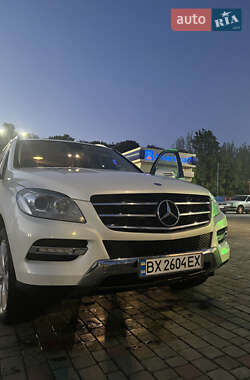 Внедорожник / Кроссовер Mercedes-Benz M-Class 2011 в Хмельницком