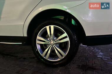 Внедорожник / Кроссовер Mercedes-Benz M-Class 2011 в 