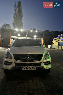 Внедорожник / Кроссовер Mercedes-Benz M-Class 2011 в Хмельницком