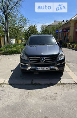 Внедорожник / Кроссовер Mercedes-Benz M-Class 2013 в Кропивницком