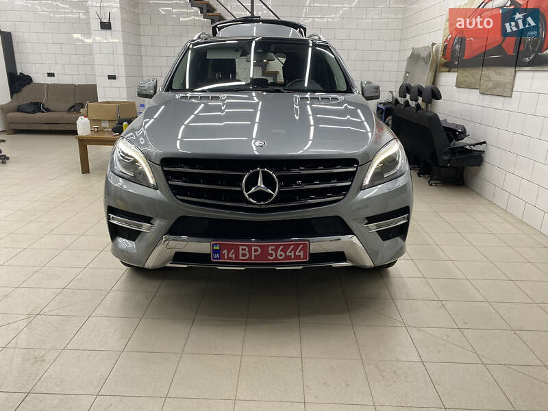 Внедорожник / Кроссовер Mercedes-Benz M-Class 2013 в Ивано-Франковске