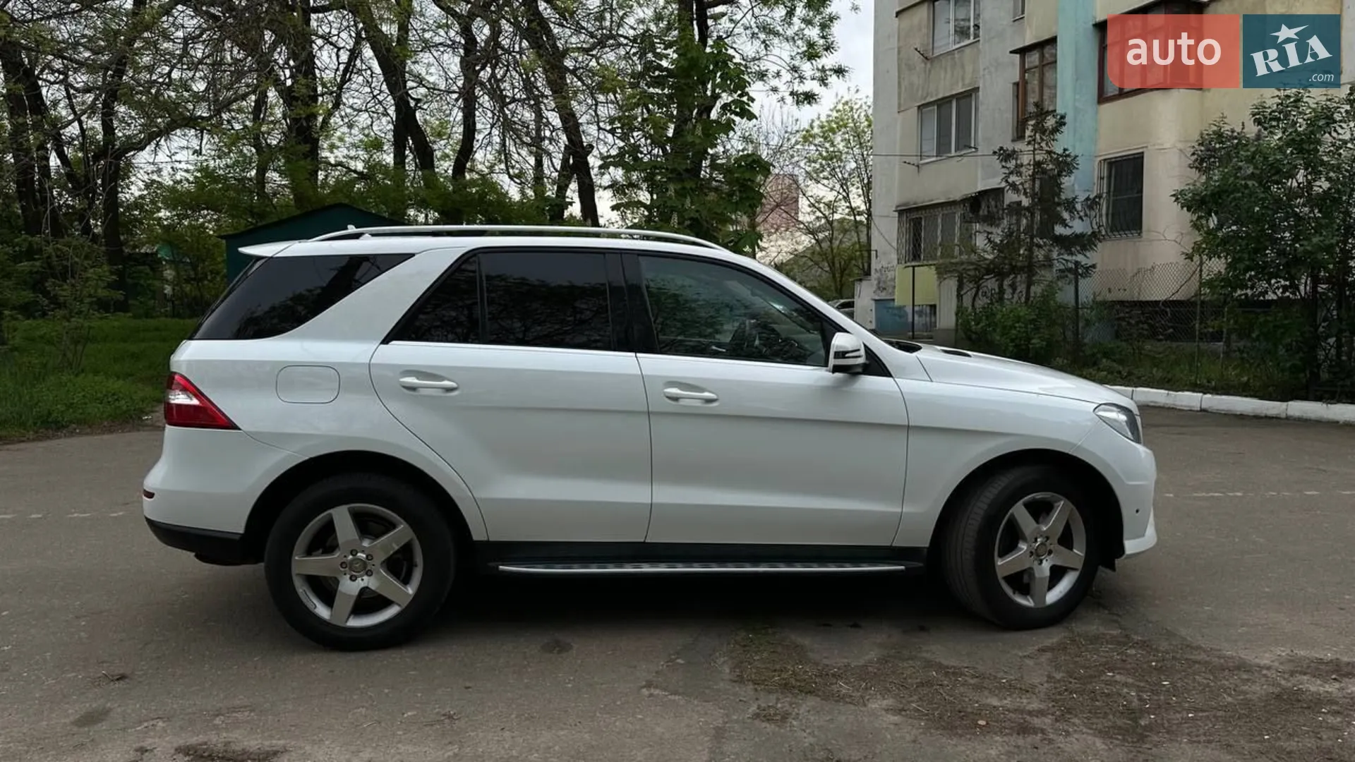 2013 Mercedes-Benz M-klasse - мініатюра 26