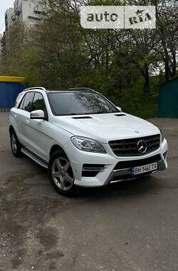 Внедорожник / Кроссовер Mercedes-Benz M-Class 2013 в Одессе