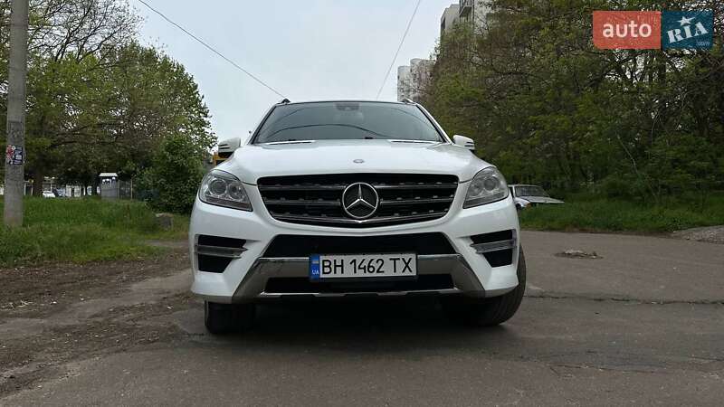 Позашляховик / Кросовер Mercedes-Benz M-Class 2013 в Одесі