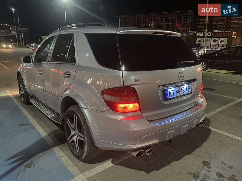 Mercedes-Benz M-Class 2006