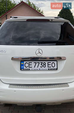 Внедорожник / Кроссовер Mercedes-Benz M-Class 2010 в Черновцах