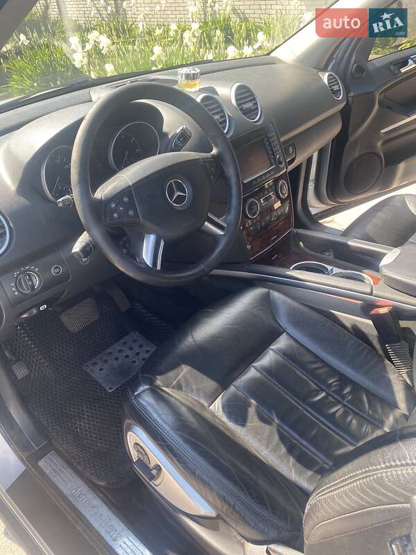 Внедорожник / Кроссовер Mercedes-Benz M-Class 2007 в Сумах