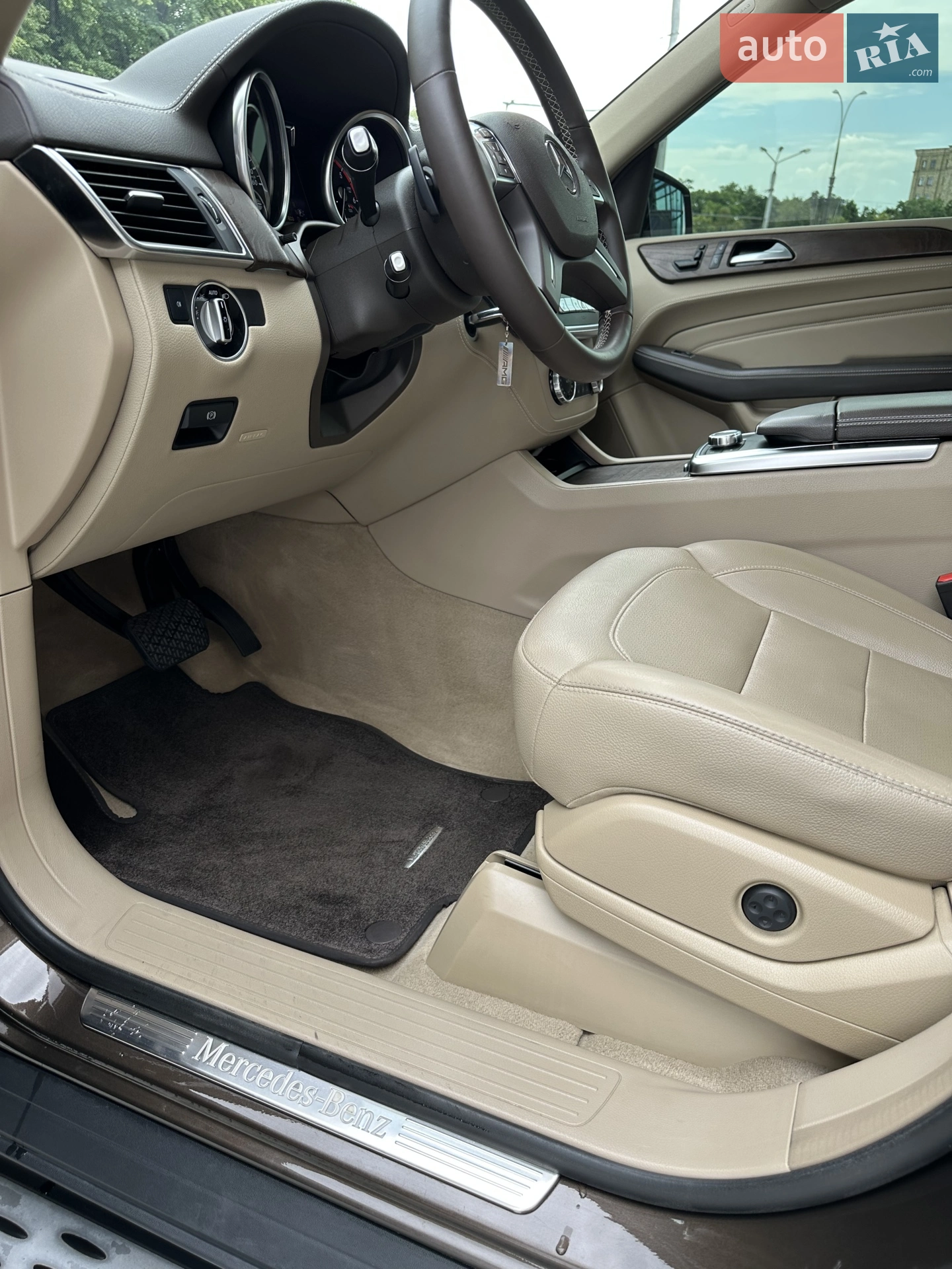 2013 Mercedes-Benz M-klasse - мініатюра 29
